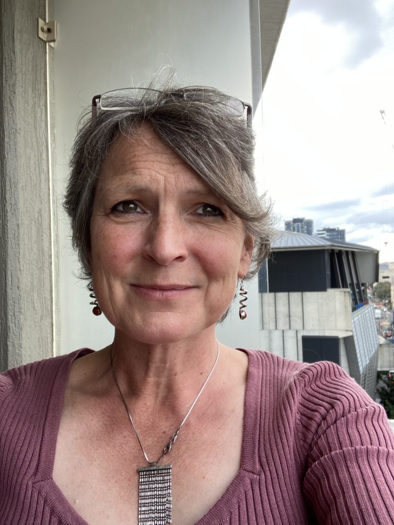 Dr. Johanna Stiebert